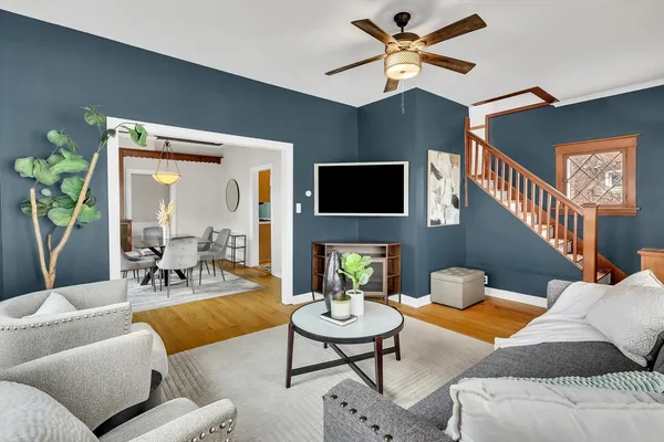 $365,000 | 4038 Grove Avenue, Brookfield, IL 60513