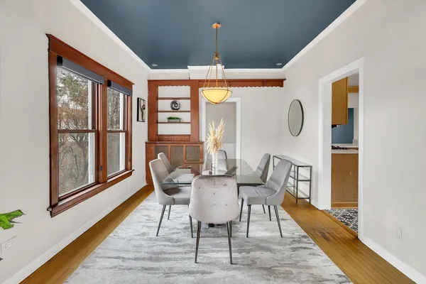 $365,000 | 4038 Grove Avenue, Brookfield, IL 60513