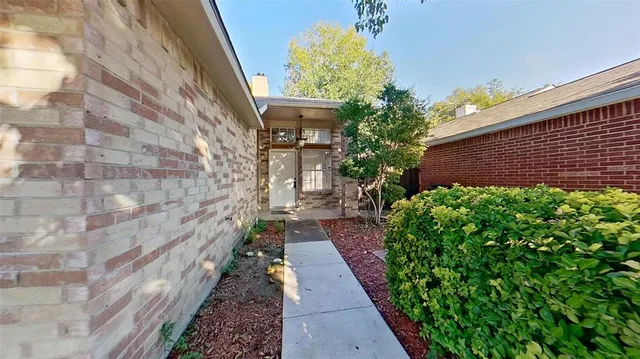 $269,500 | 6718 Silver Sage Drive, Fort Worth, TX 76137