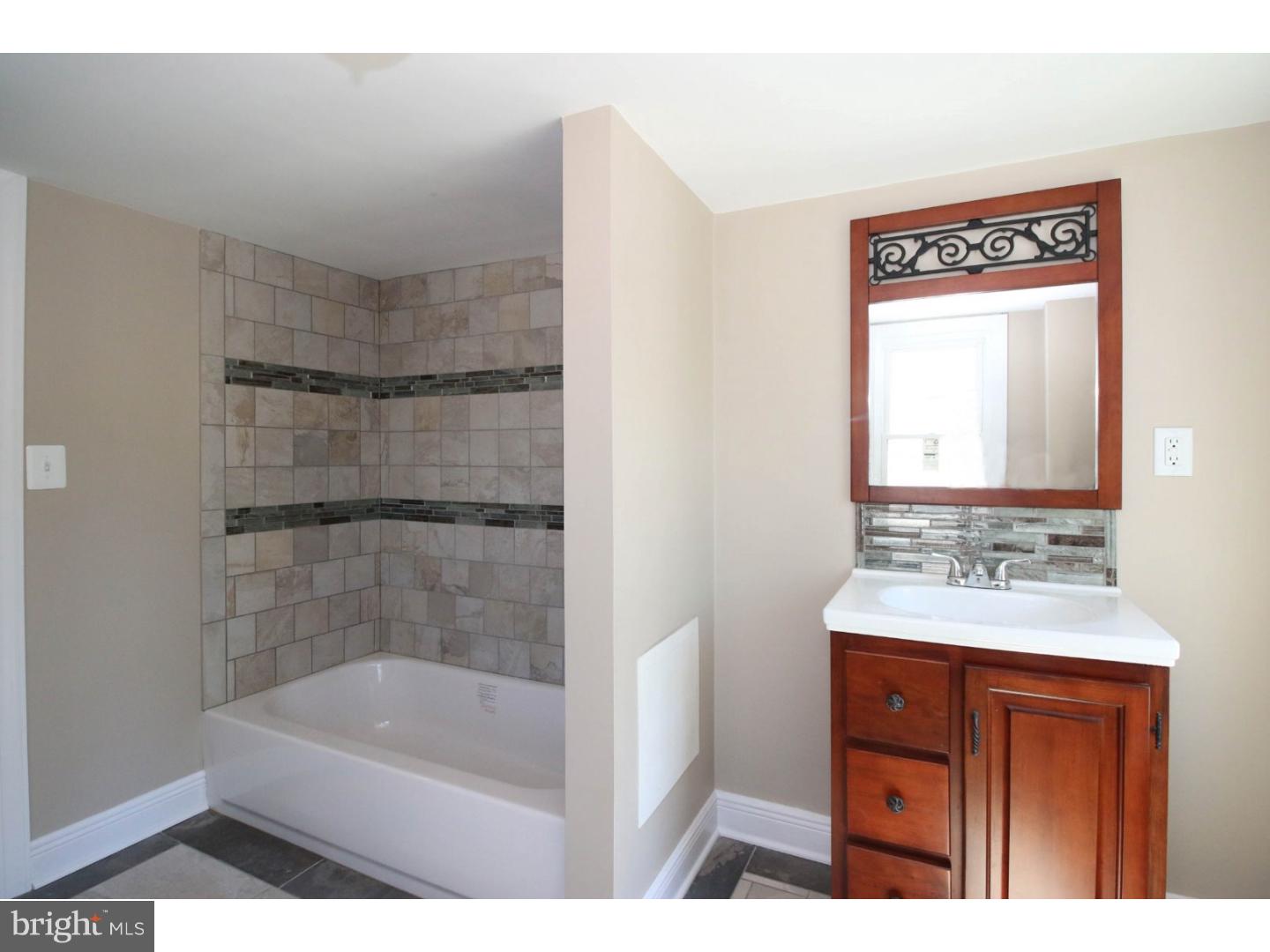 137 Rancocas Road Mount Holly, NJ 08060 - Photo 18 of 25 Master Bathroom