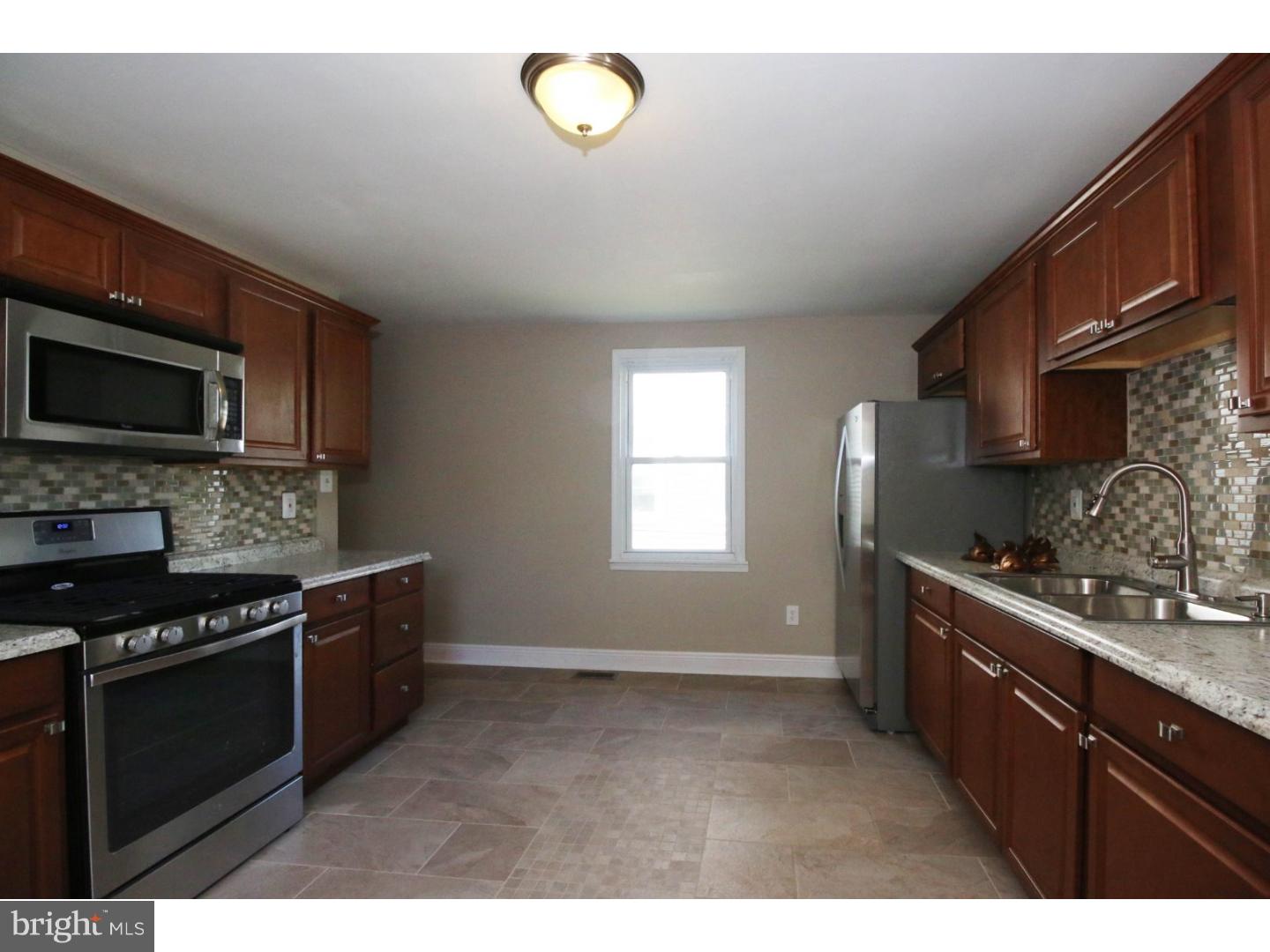 137 Rancocas Road Mount Holly, NJ 08060 - Photo 10 of 25 Kitchen