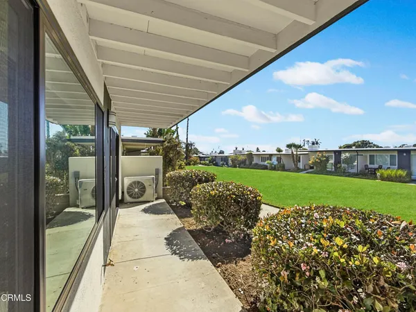 $2,850 | 61 B Redwood Avenue, Ventura, CA 93003