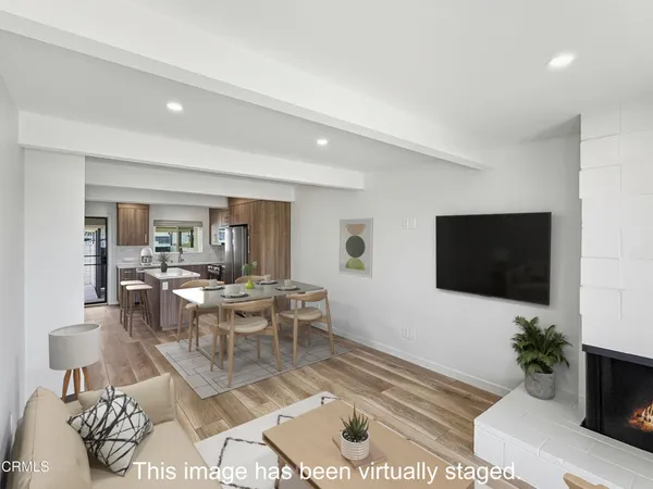 $2,850 | 61 B Redwood Avenue, Ventura, CA 93003