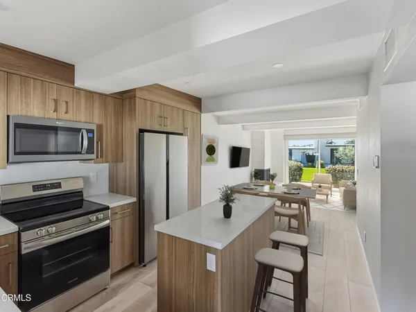 $2,850 | 61 B Redwood Avenue, Ventura, CA 93003