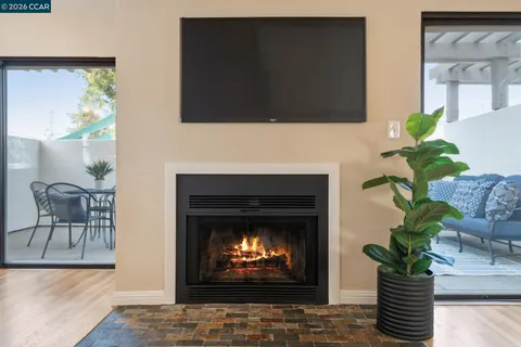 $575,000 | 68 Mozden Lane, Pleasant Hill, CA 94523