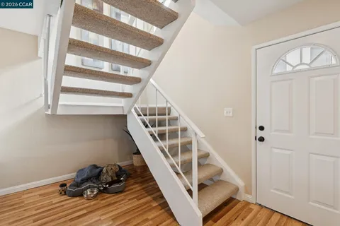 $575,000 | 68 Mozden Lane, Pleasant Hill, CA 94523