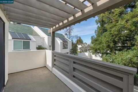 $575,000 | 68 Mozden Lane, Pleasant Hill, CA 94523