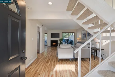 $575,000 | 68 Mozden Lane, Pleasant Hill, CA 94523