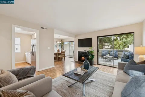 $575,000 | 68 Mozden Lane, Pleasant Hill, CA 94523