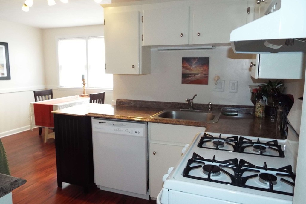 99 Durham Road, Unit 99 Dedham, MA 02026 - Photo 4 of 13 Gallery Image 4