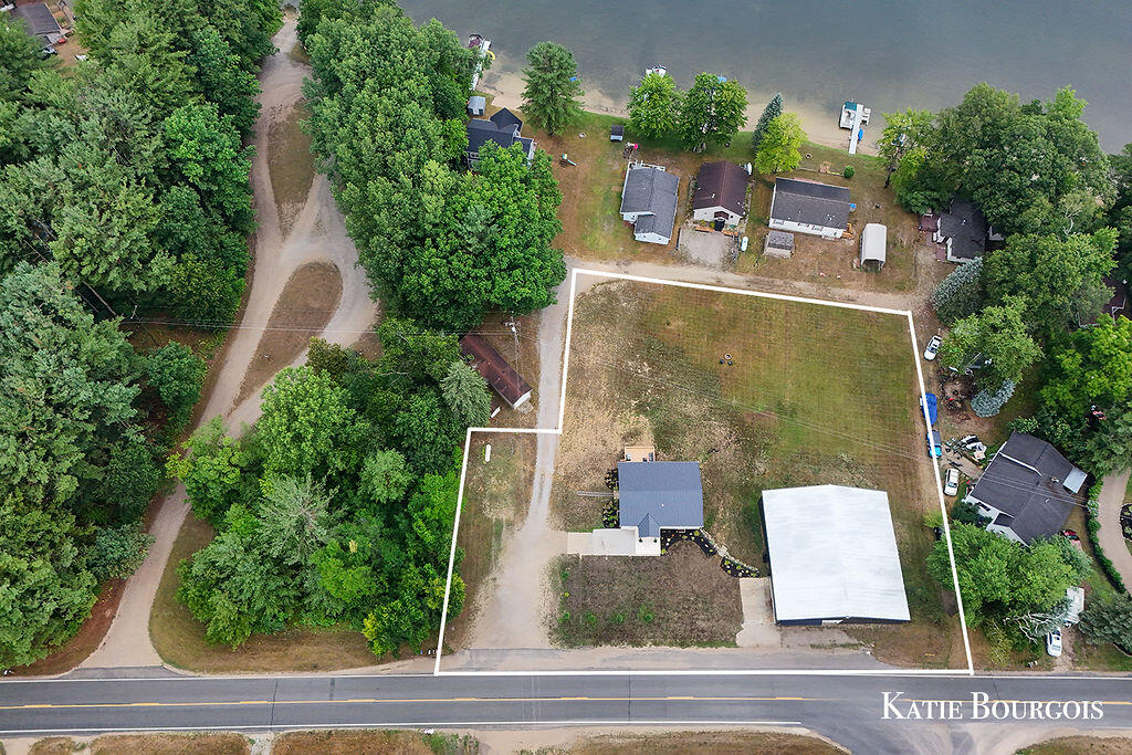 7510 Taft Road Mecosta, MI 49332 - Photo 36 of 42 DJI_20260805094809_0205_Dcopy