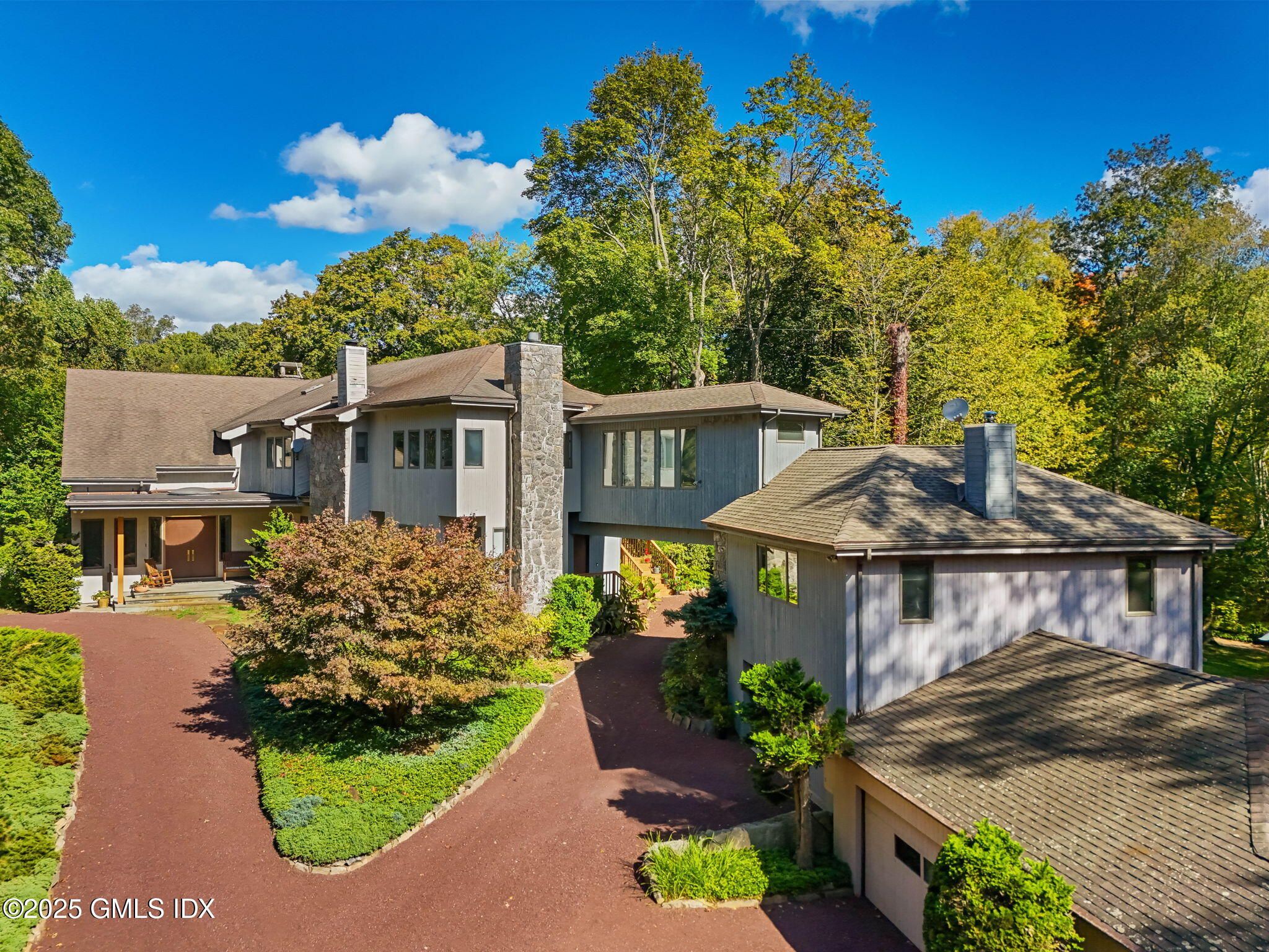 43 Sterling Road:Amazing Architecture
