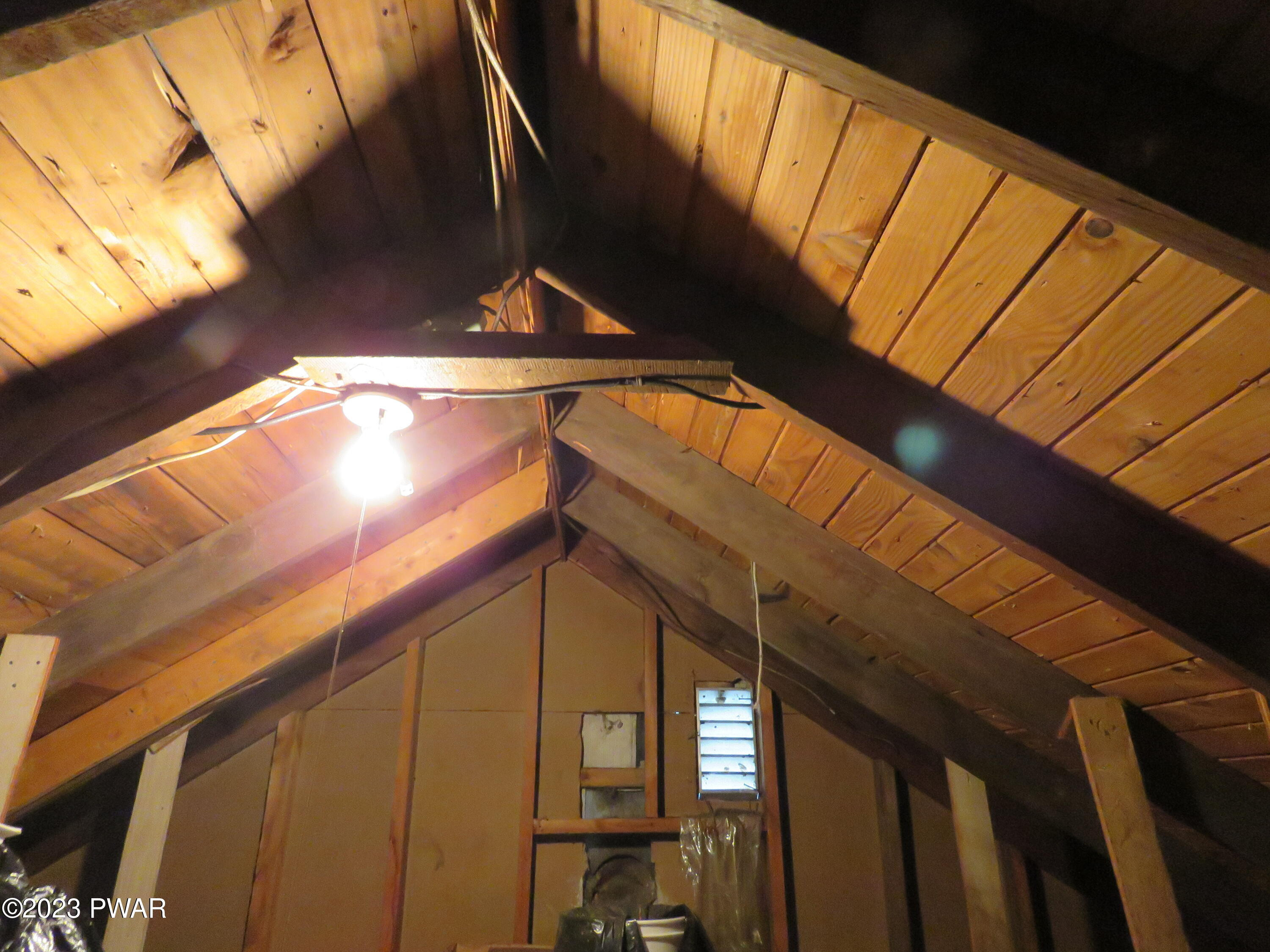 120 Pecks Pond Road Dingmans Ferry, PA 18328 - Photo 13 of 26