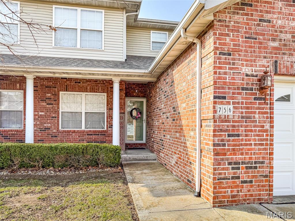 756 Erika Street O'Fallon, IL 62269 - Photo 2 of 29