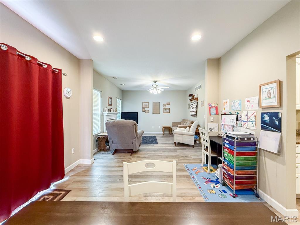 756 Erika Street O'Fallon, IL 62269 - Photo 8 of 29