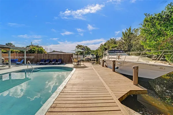 $675,000 | 3730 Southwest 47th Court, Dania Beach, FL 33312
