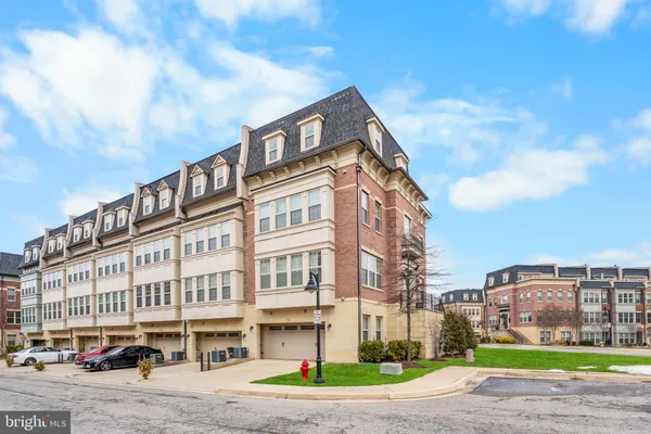 $4,400 | 726 River Mist Drive, Unit 221, National Harbor, MD 20745