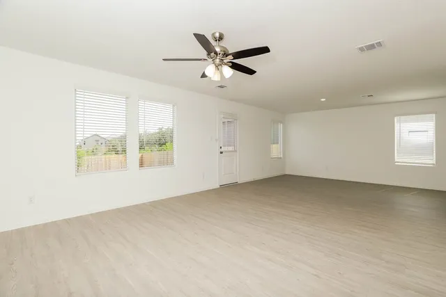 $1,599 | 14416 Jenson Creek, San Antonio, TX 78245