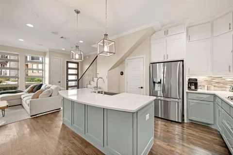 $614,900 | 8254 Laflin Lane, Dallas, TX 75231