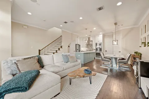 $614,900 | 8254 Laflin Lane, Dallas, TX 75231