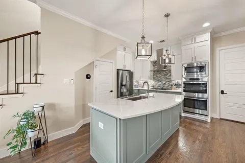 $614,900 | 8254 Laflin Lane, Dallas, TX 75231