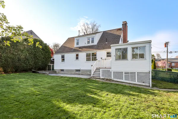 $369,000 | 51 Oakdale Street, Wethersfield, CT 06109
