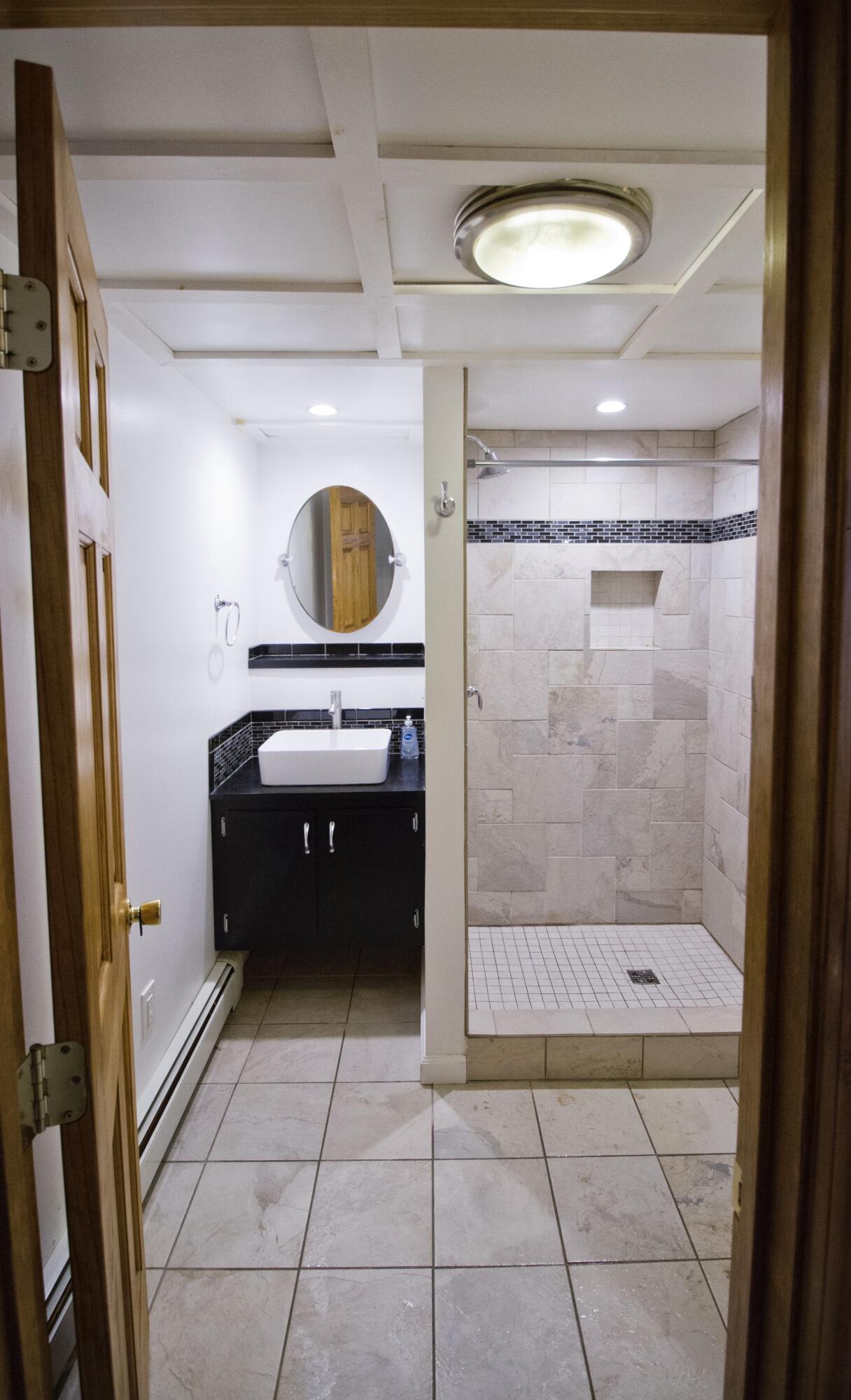 98 Pinecrest Road Portland, ME 04102 - Photo 18 of 20 IMG_2374
