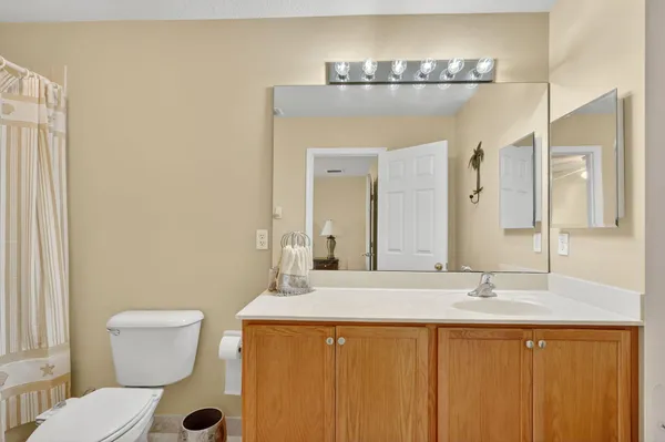 $319,000 | 2990 Southeast Lexington Lakes Drive, Stuart, FL 34994