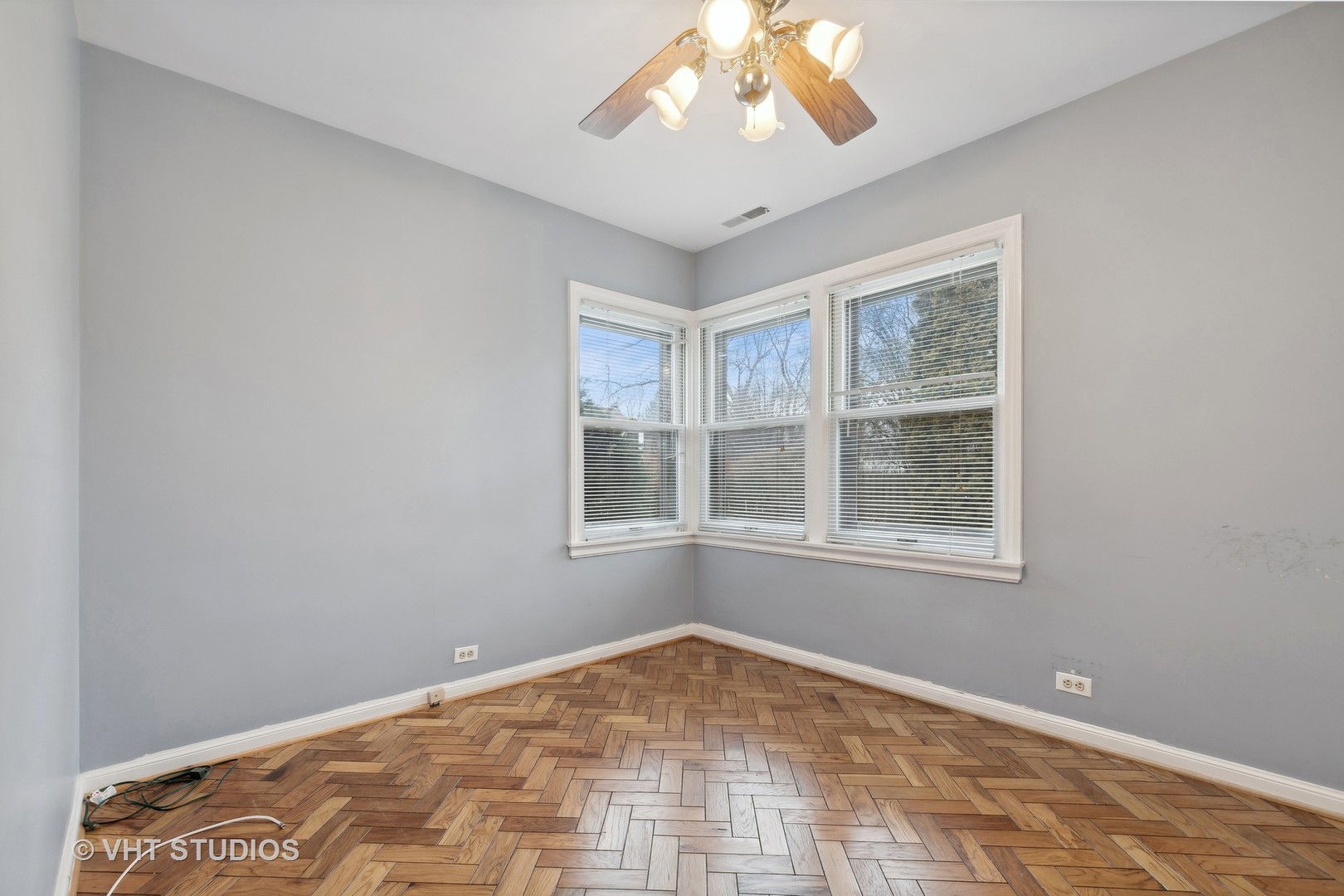 835 Heather Road Deerfield, IL 60015 - Photo 11 of 29 a view of an empty room with a window