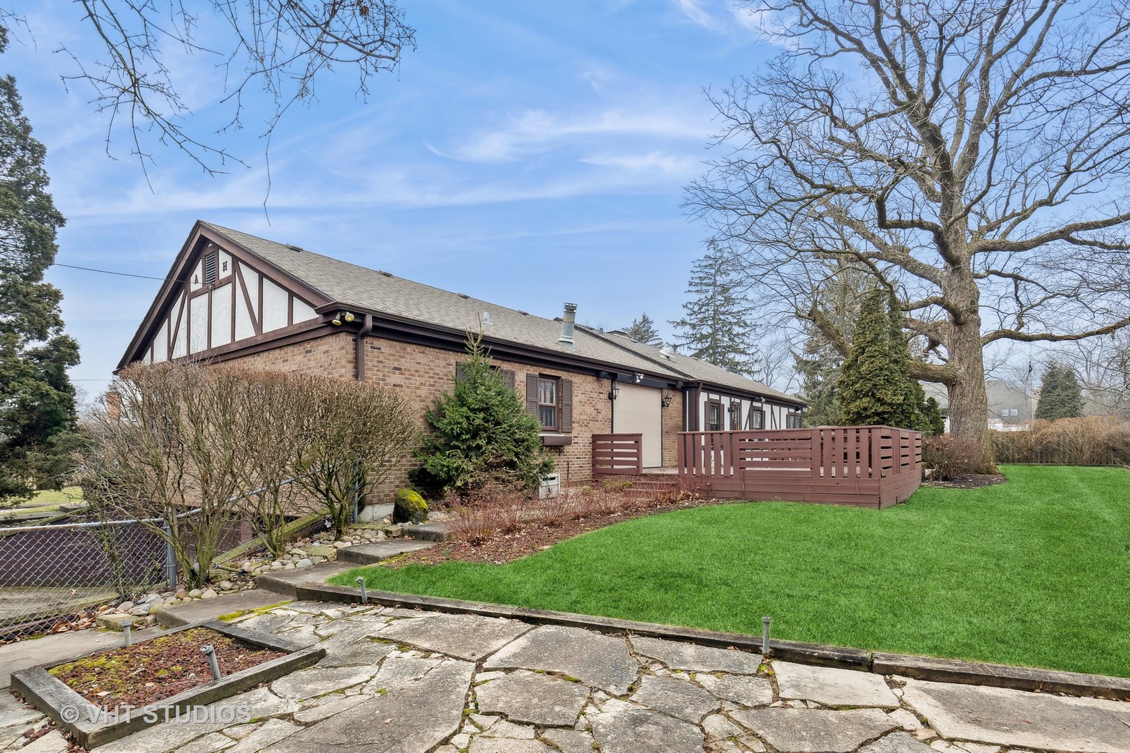 835 Heather Road Deerfield, IL 60015 - Photo 24 of 29 a view of a house with backyard and a tree