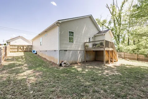 $369,900 | 1305 Park Mere Drive, Columbia, TN 38401