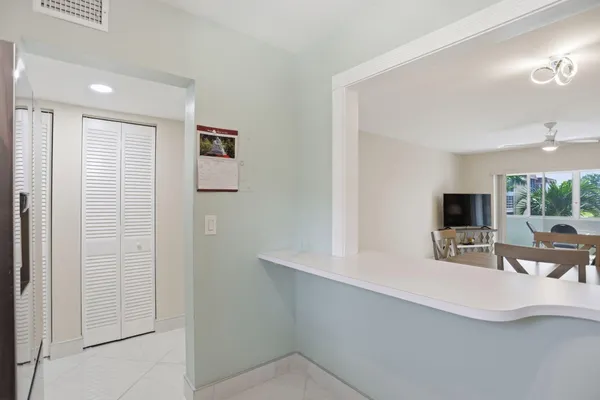 $97,000 | 721 Lori Drive, Unit 210, Palm Springs, FL 33461