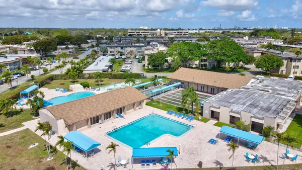 $97,000 | 721 Lori Drive, Unit 210, Palm Springs, FL 33461