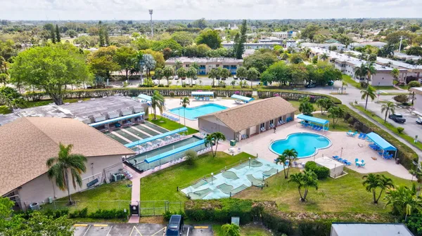 $97,000 | 721 Lori Drive, Unit 210, Palm Springs, FL 33461