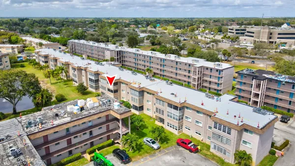 $97,000 | 721 Lori Drive, Unit 210, Palm Springs, FL 33461