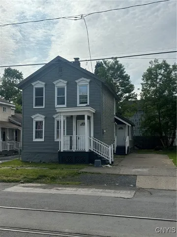 $108,900 | 1124 Schuyler Street, Utica, NY 13502