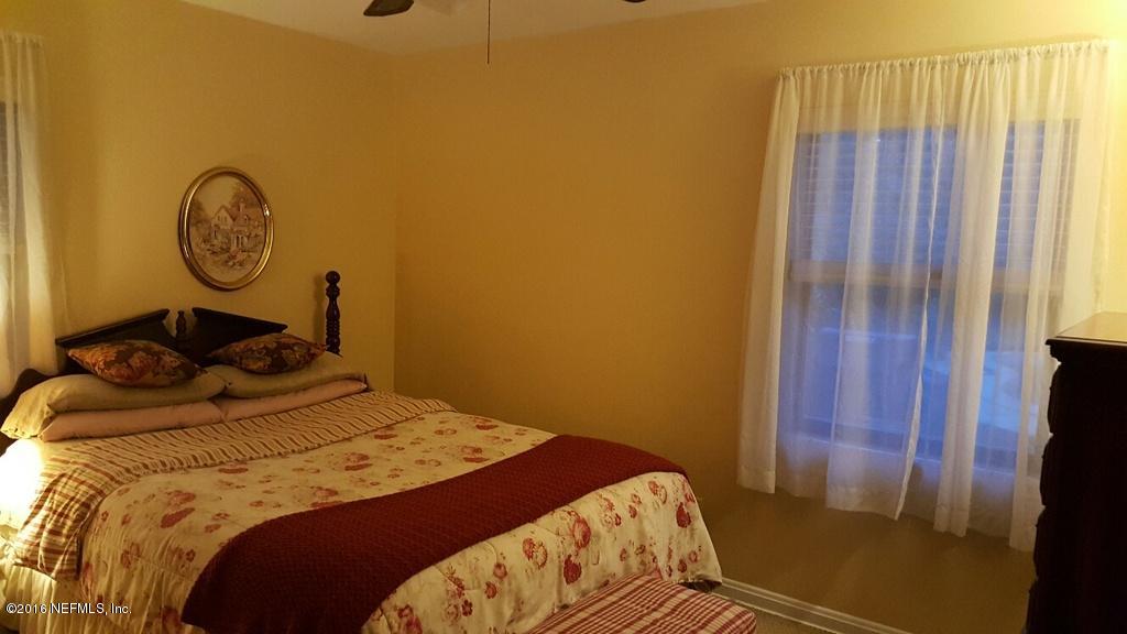 2419 Patsy Anne Drive Jacksonville, FL 32207 - Photo 21 of 33 Patsy Anne Master bedroom 1
