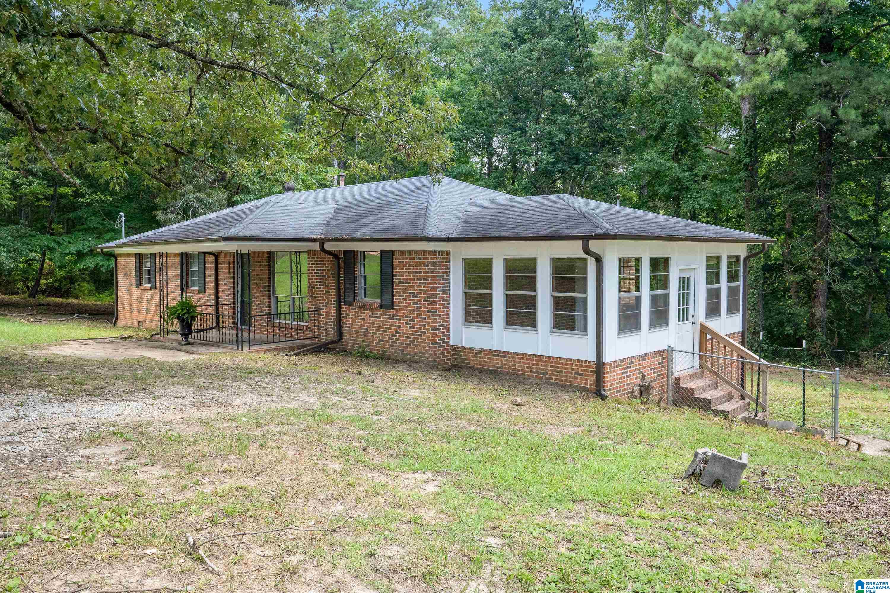 4696 County Road 10 Montevallo, AL 35115 - Photo 3 of 27