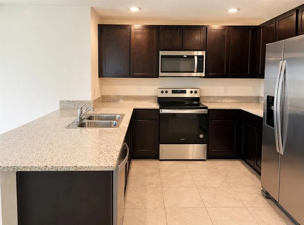 $2,250 | 16511 Mosaic Oar Drive, Wimauma, FL 33598