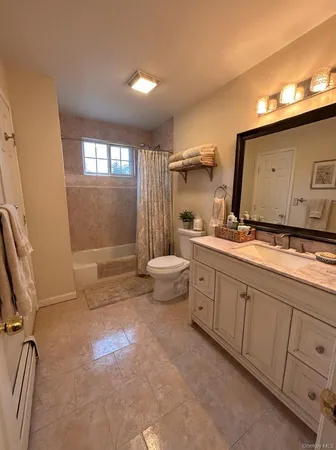 $3,450 | 1311 Pine Acres Boulevard, Bay Shore, NY 11706