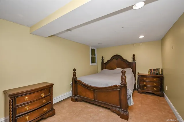 $1,129,000 | 69-25 59th Road | Maspeth