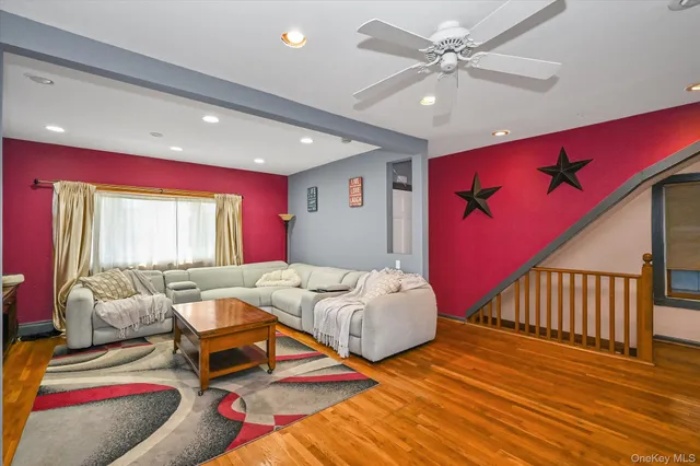 $1,129,000 | 69-25 59th Road | Maspeth