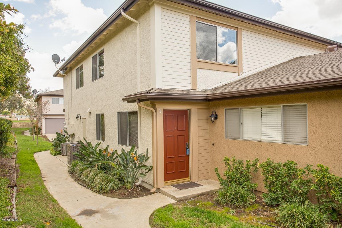 5977 Nelda Street, Unit 3 Simi Valley, CA 93063 - Photo 2 of 20 5977 nelda front