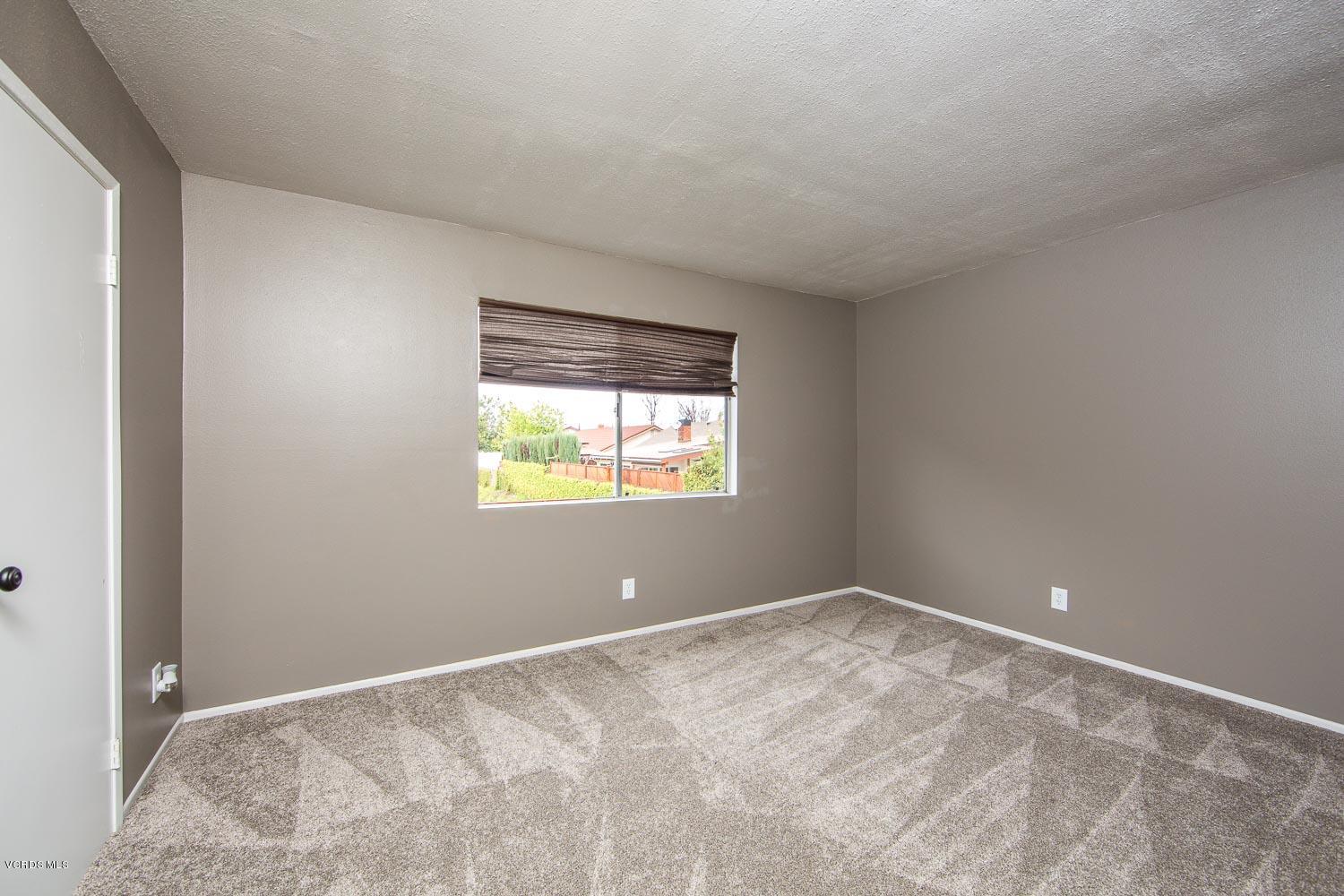 5977 Nelda Street, Unit 3 Simi Valley, CA 93063 - Photo 15 of 20 5977-3Nelda-14