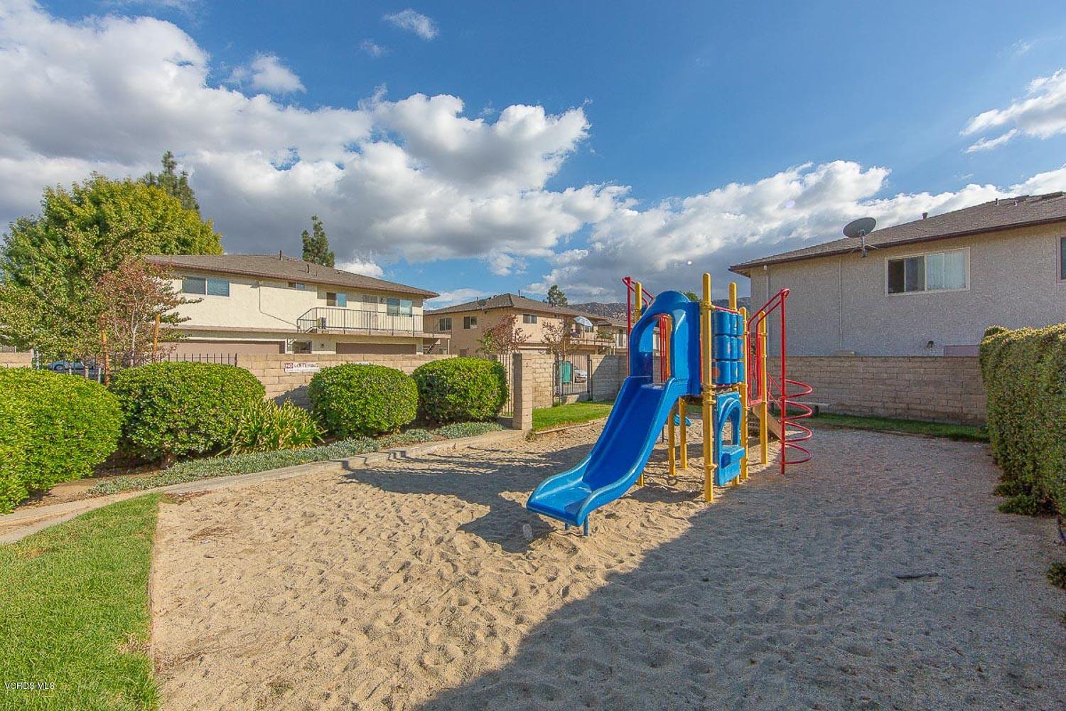 5977 Nelda Street, Unit 3 Simi Valley, CA 93063 - Photo 19 of 20 5977-3Nelda-19