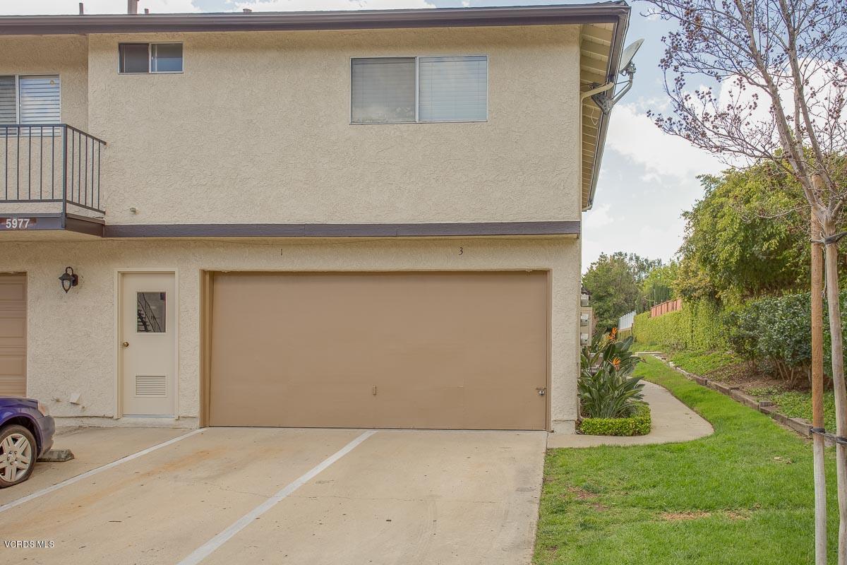 5977 Nelda Street, Unit 3 Simi Valley, CA 93063 - Photo 3 of 20 5977 nelda garage