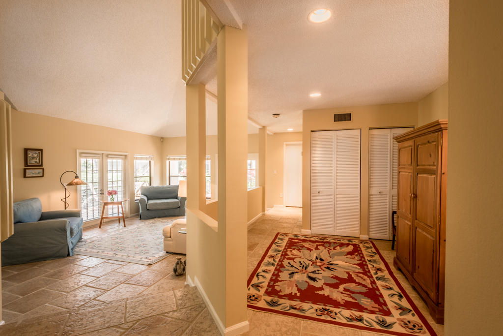 23355 Water Circle Boca Raton, FL 33486 - Photo 8 of 27 23355 W.Cir-5