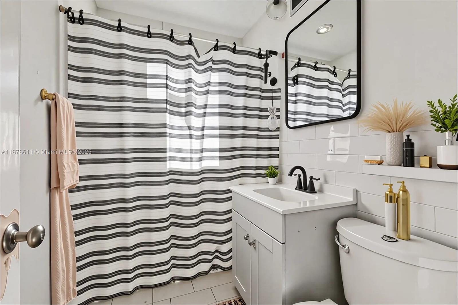 29441 Idaho Road Homestead, FL 33033 - Photo 4 of 33 Gallery Image 4
