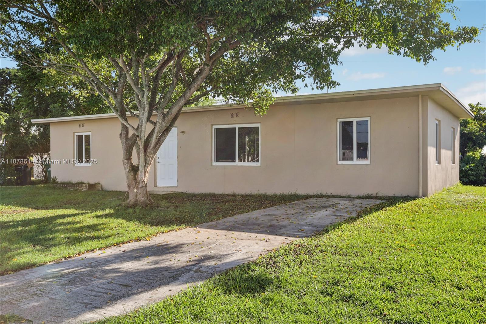 29441 Idaho Road Homestead, FL 33033 - Photo 10 of 33 Gallery Image 10