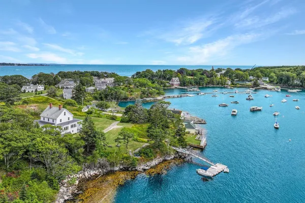 $3,495,000 | 17 Fire Road 5, South Bristol, ME 04568
